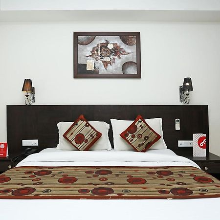 Capital O 3600 Hotel Royal Windsor Kāthgodām エクステリア 写真