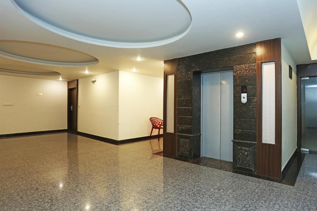 Capital O 3600 Hotel Royal Windsor Kāthgodām エクステリア 写真